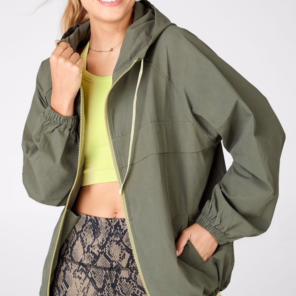 Fabletics Jordan Woven Jacket NWT M